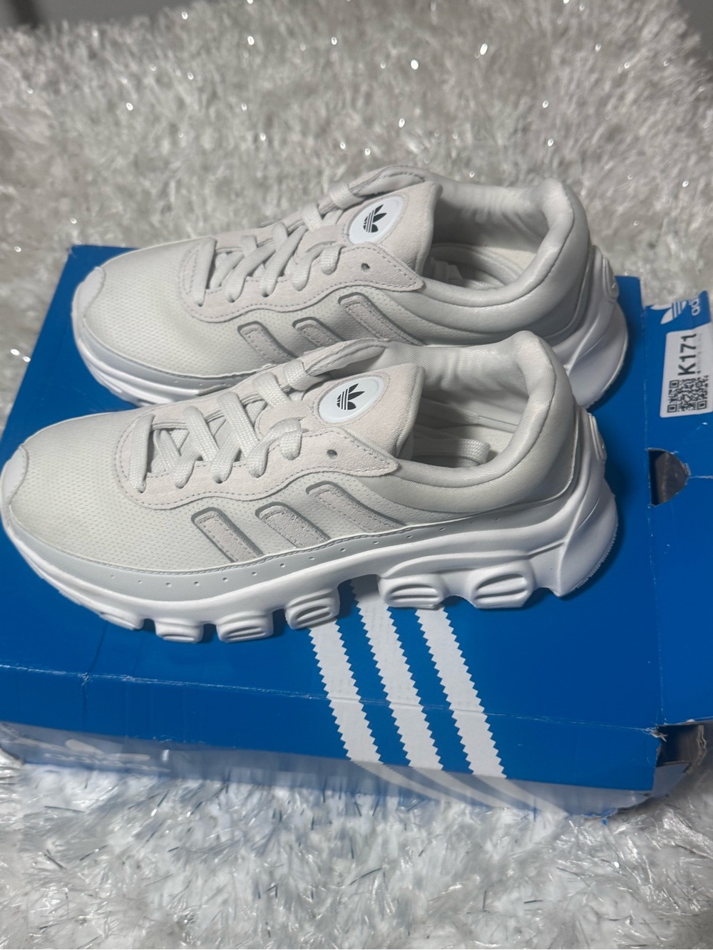 Adidas Adifom Megaride J Kids Size 4.5 Cream White Sneakers JH6513 New